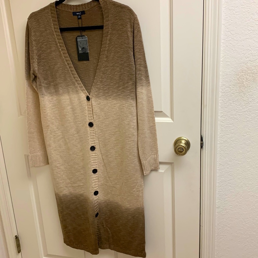 Long, ombré colored sweater in shades of taupe and brown, size S, NWT,